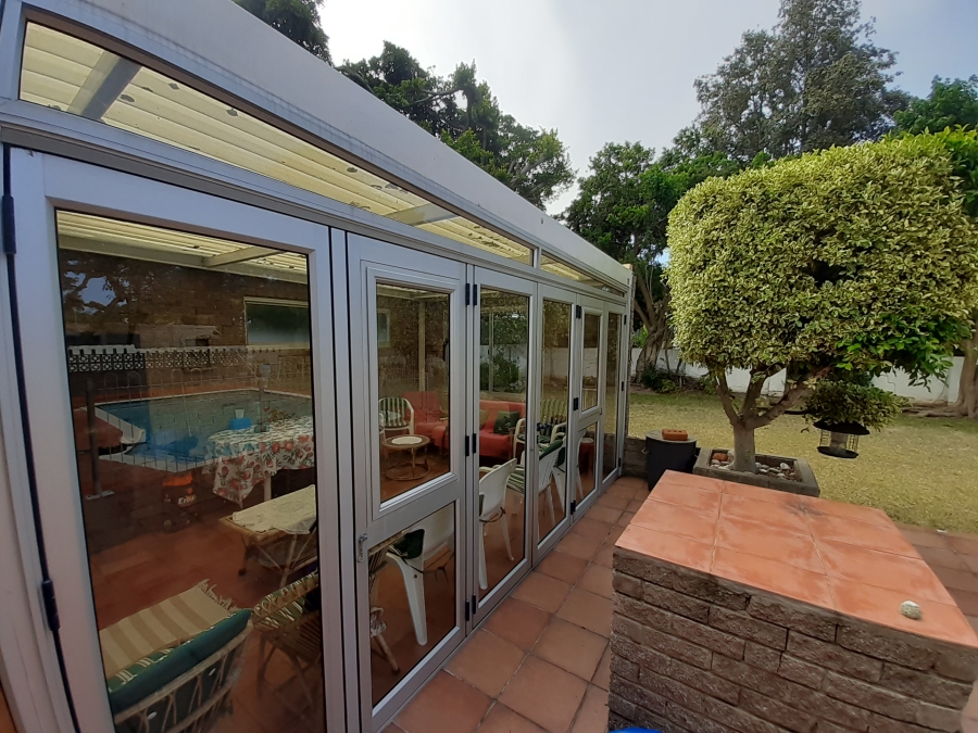 4 Bedroom Property for Sale in Summerstrand Eastern Cape